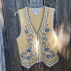 Eagle River Traders Yellow Sweater Vest Large